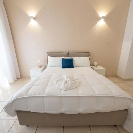 Chiaia Apartment San Pasquale By Dimorra Napoli Eksteriør billede