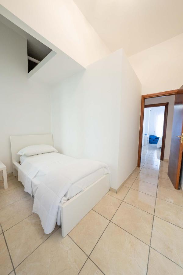 Chiaia Apartment San Pasquale By Dimorra Napoli Eksteriør billede